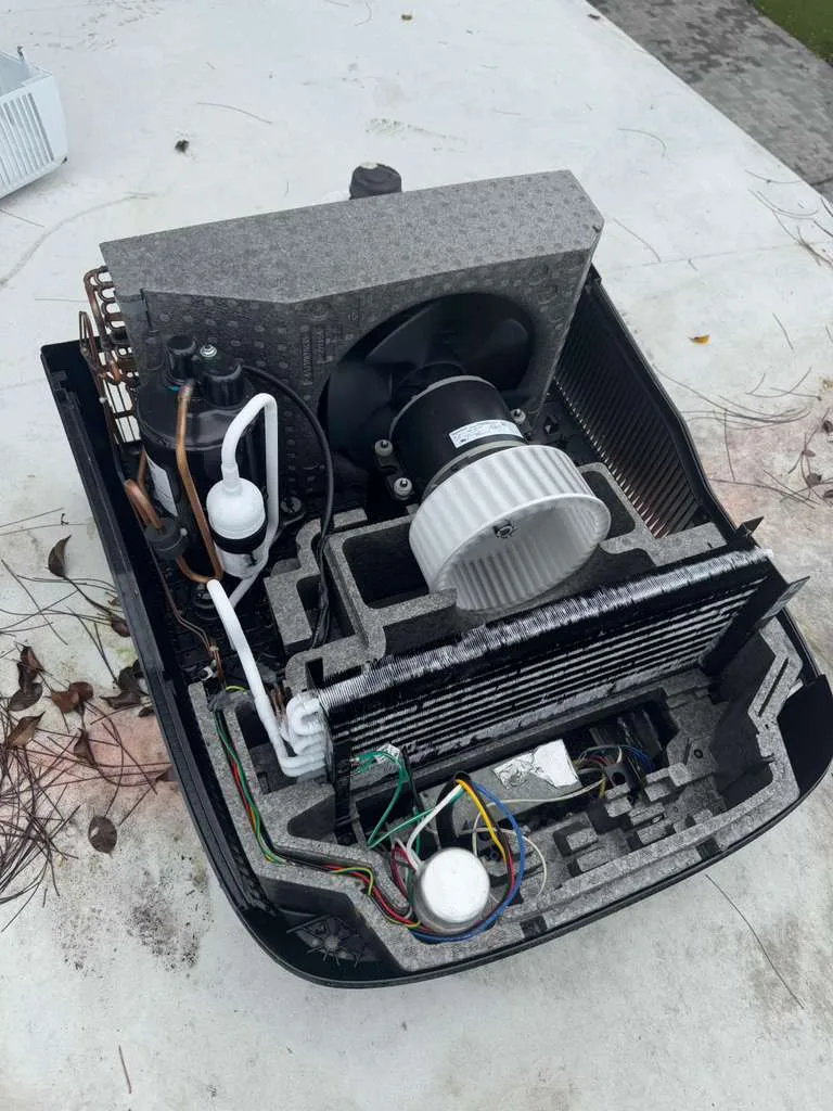 RV AC unit installation and repair service in Palm City FL